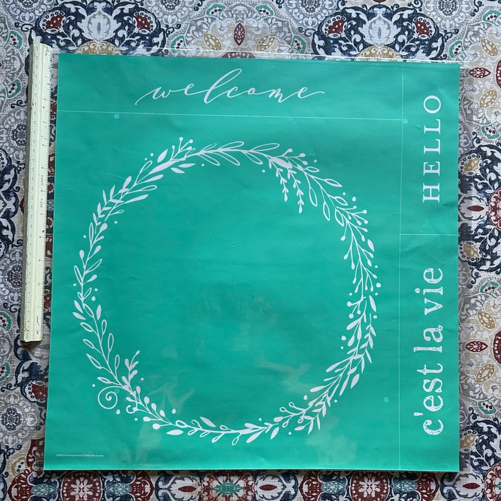 Chalk Couture Transfer-Greetings Wreath